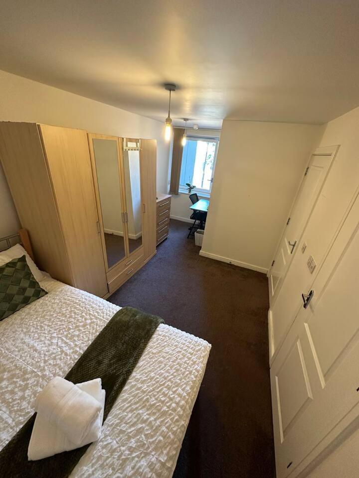 New Build 2 Bedroom With 2 Bath In לונדון מראה חיצוני תמונה